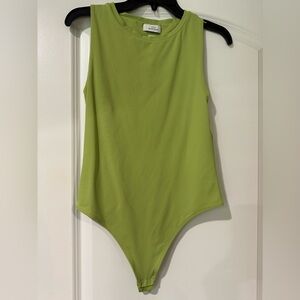 NWOT Aritzia Babaton Contour bodysuit